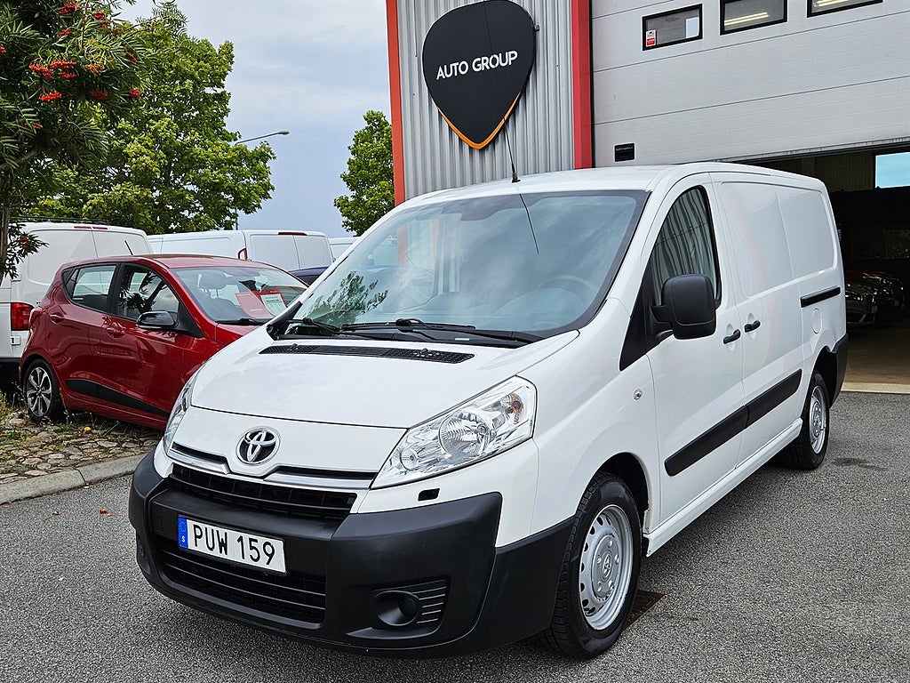 Toyota ProAce Skåpbil 2.0 D-4D Manuell, 128hk L2 Nybesiktad Nyservad