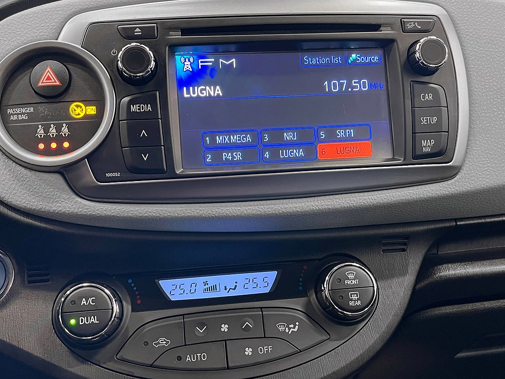 Toyota Yaris 2013 - miniatyr 19