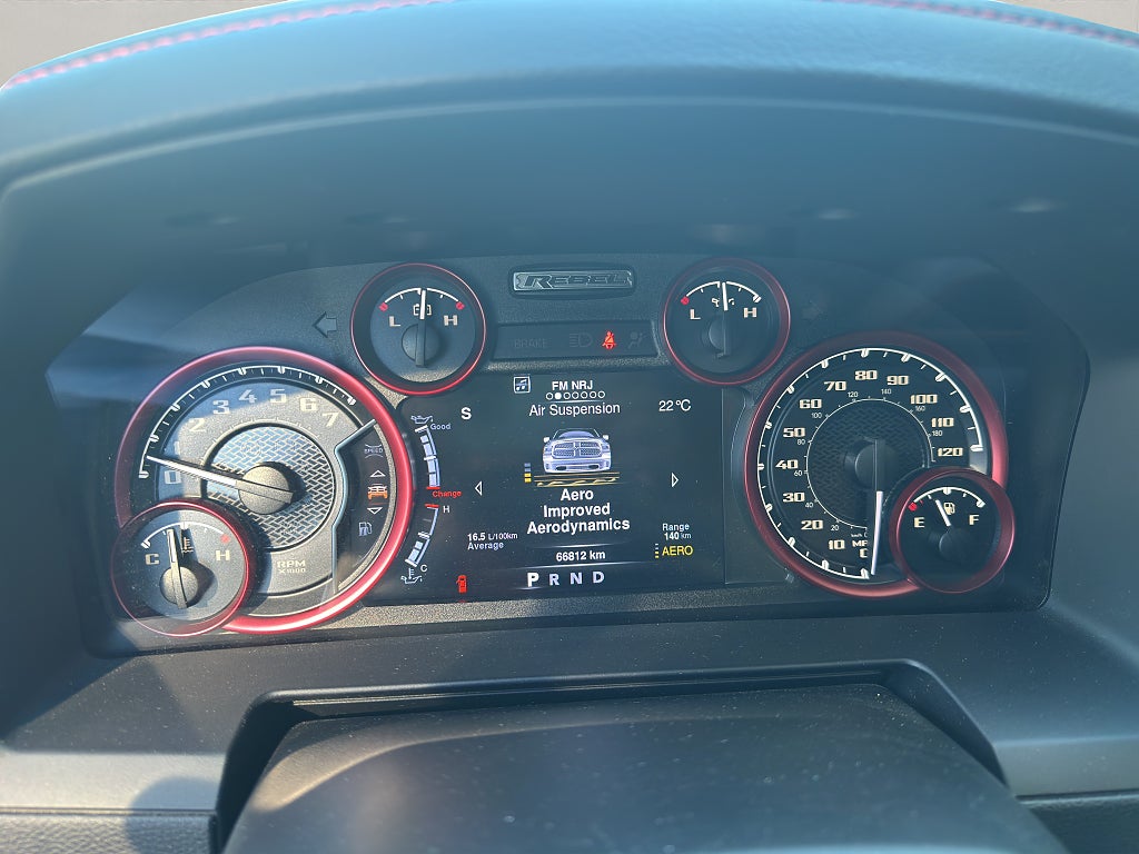 Dodge Ram 1500 Rebel 5,7 L Mkt fin o låga mil 4 X 4  394 hk - bild 22