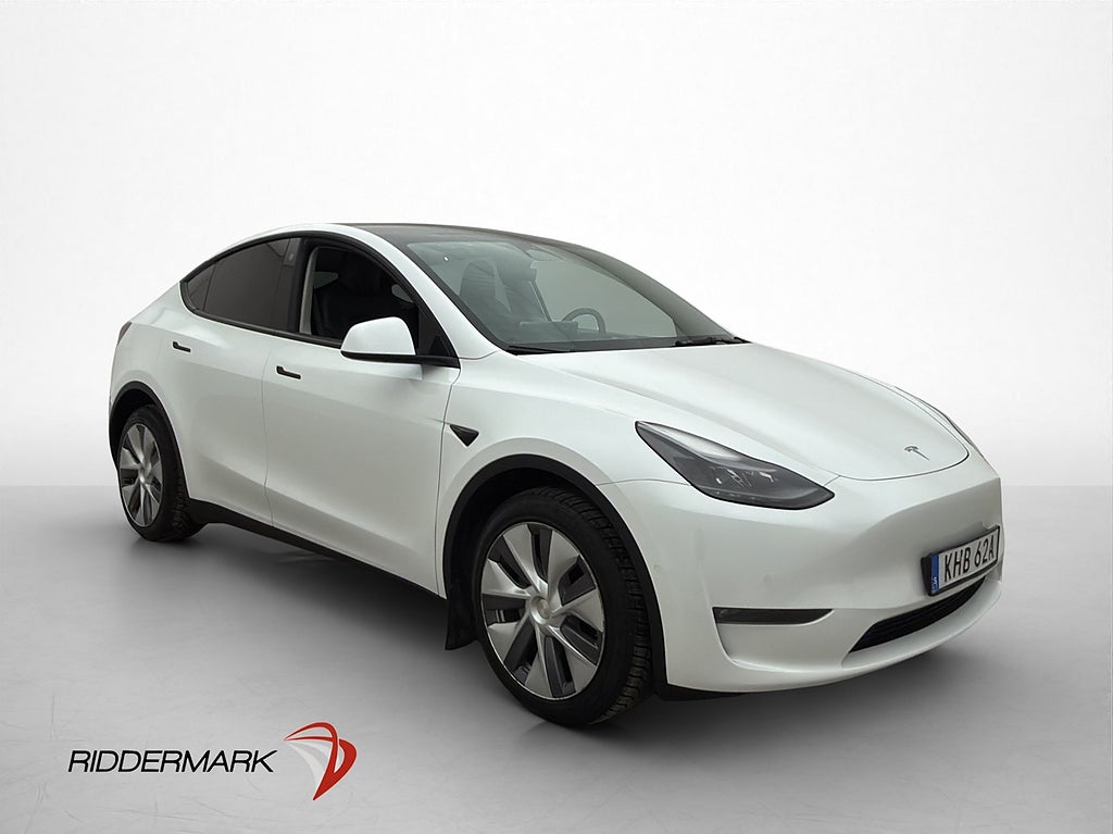 Tesla Model Y Longe Range AWD Pano AP Värmare Moms 1 Brukare