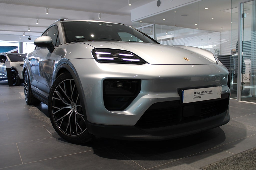 Porsche Macan 4
