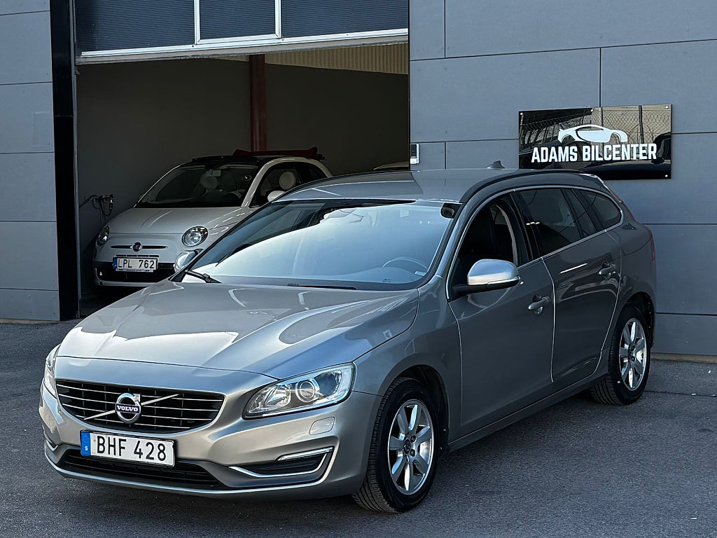 Volvo V60 D4 Geartronic Momentum Euro 6\ ny besiktigad