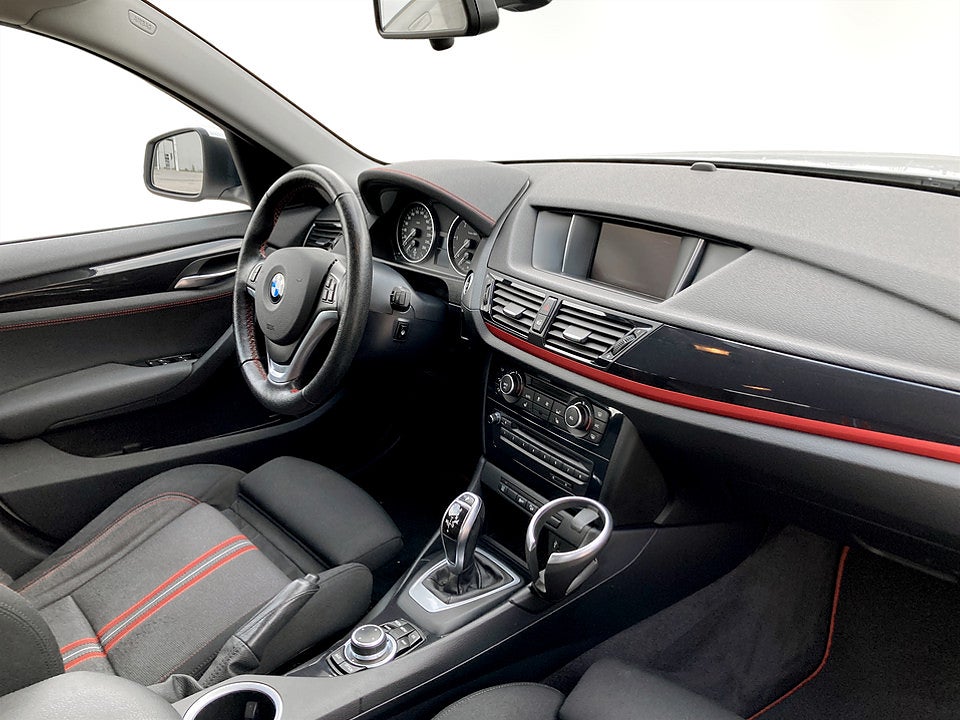 Bild på BMW X1 Sport Line xDrive20d 184hk Aut AWD NAVI