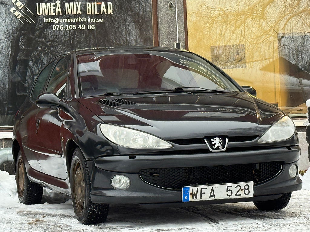 Peugeot 206 5-dörrar 1.6 XT 