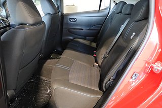 Halvkombi Nissan Leaf 11 av 23