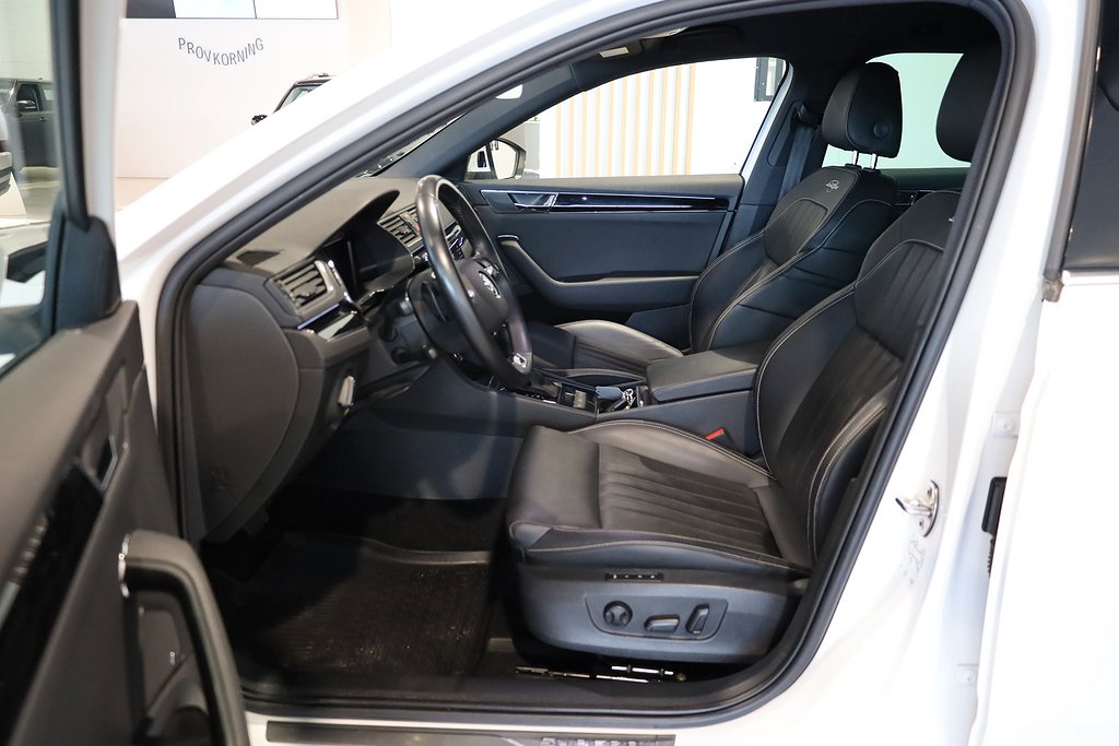 Skoda Superb iV Kombi 1,4 Plug-in Hybrid Business EDT L&K 2021