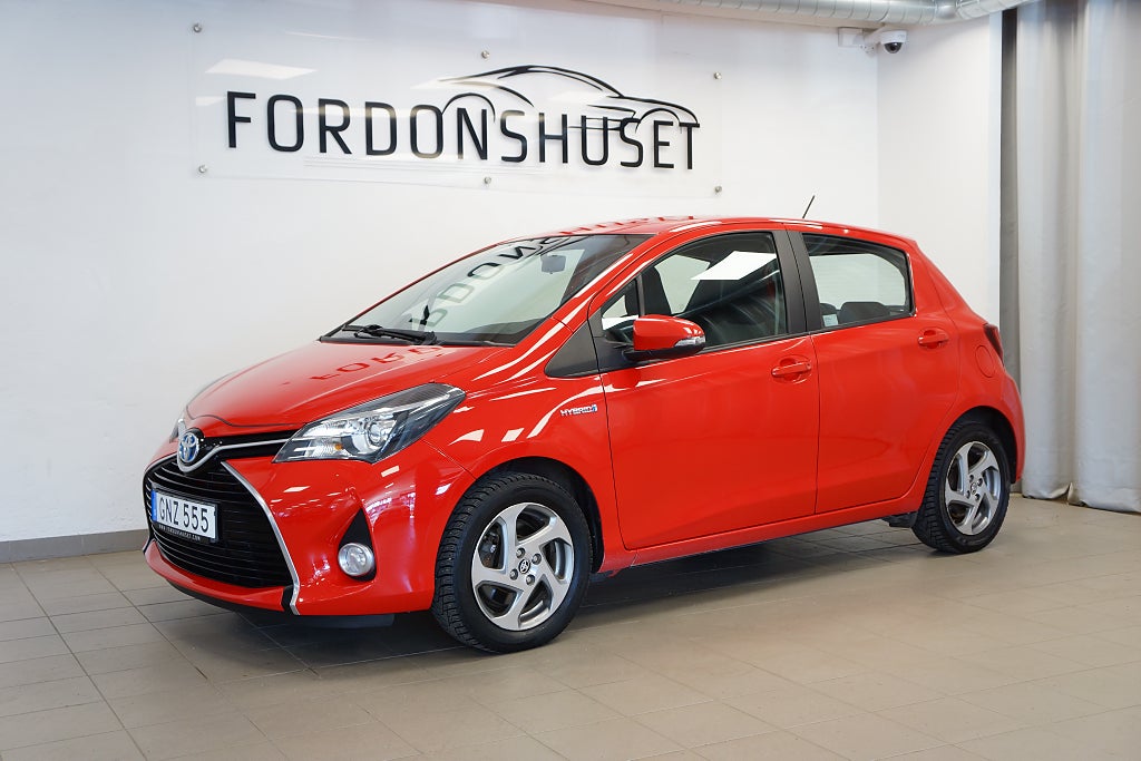Toyota Yaris HYBRID e-CVT ACTIVE | SVENSKSÅLD