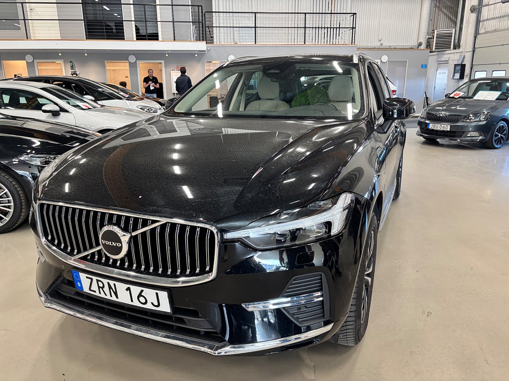 Volvo XC60 Recharge T6 AWD Geartronic Momentum 2,99% ränta