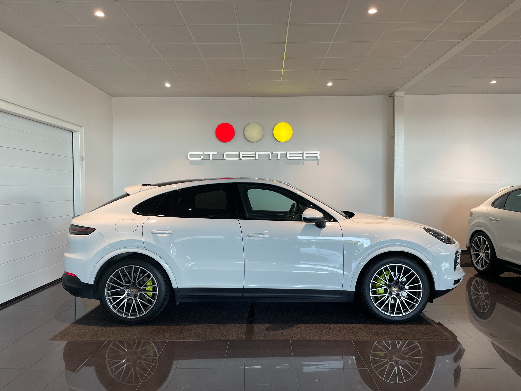 Porsche Cayenne 2021, bild 2/43