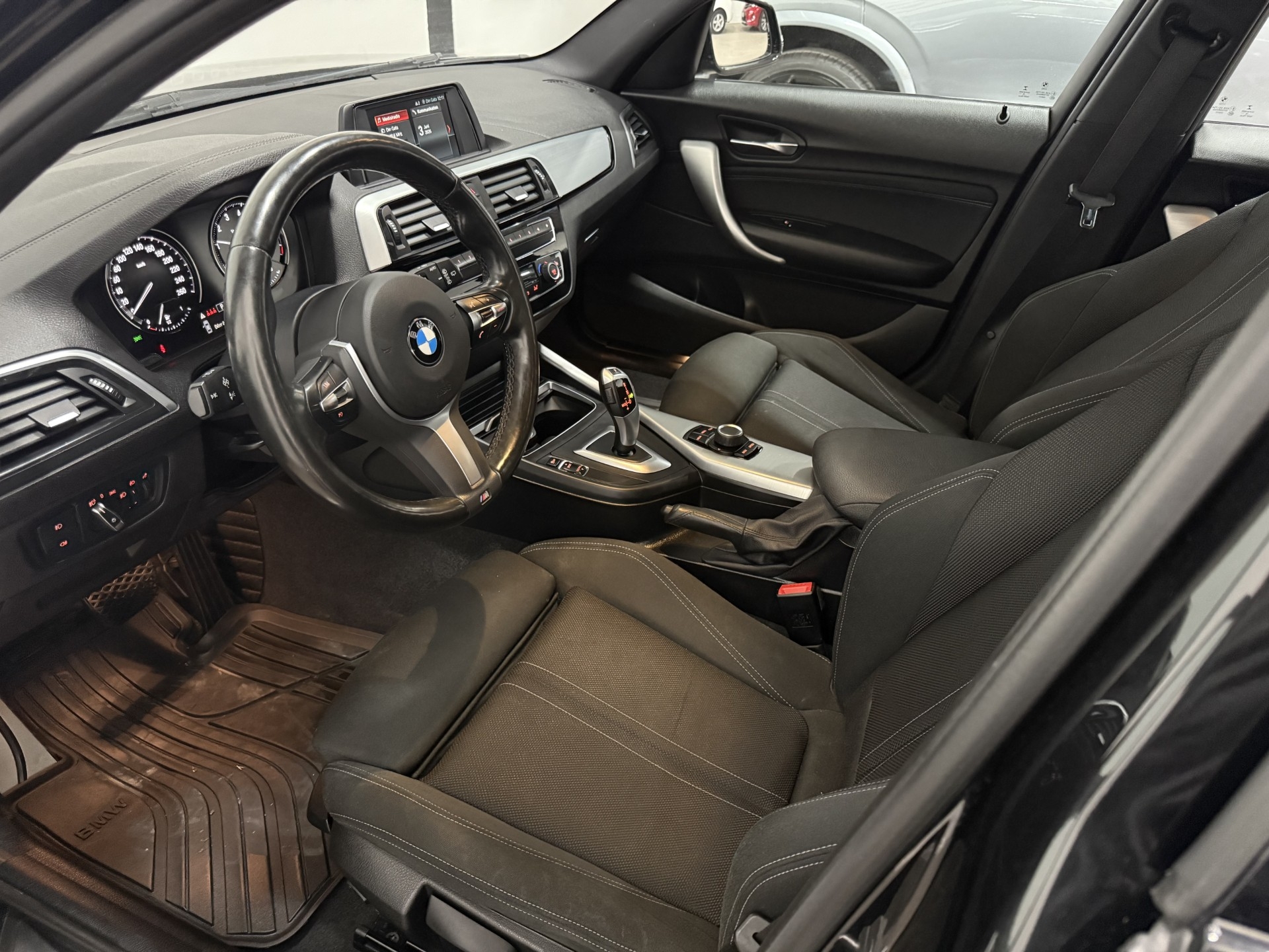 BMW 118 2019, bild 7/34