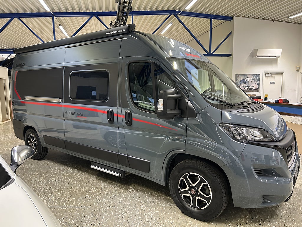 Dethleffs Advantage 600 Globetrail Långbäddar & Automat