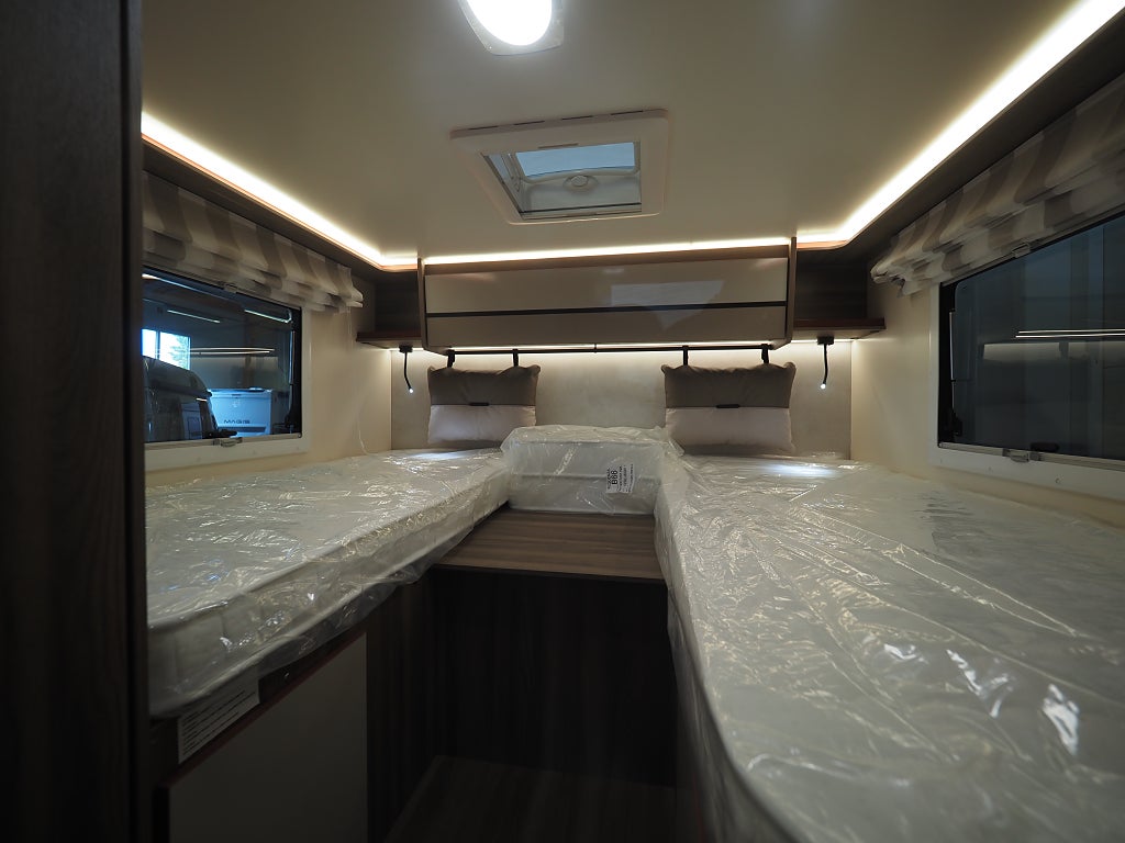 Roller Team Kronos 288 TL Spring Edition I Aut I 165hk I Solcell I Backkamer 2026