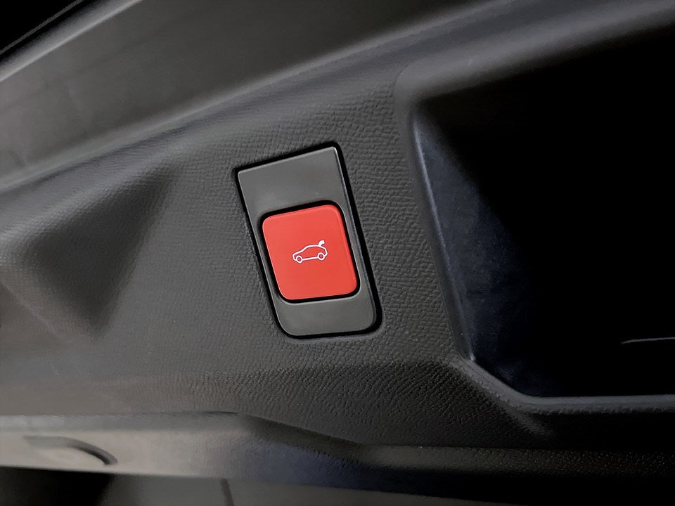 Bild på Peugeot 5008 GT Hybrid 145hk Aut - NYA VINTERHJUL INGÅR!