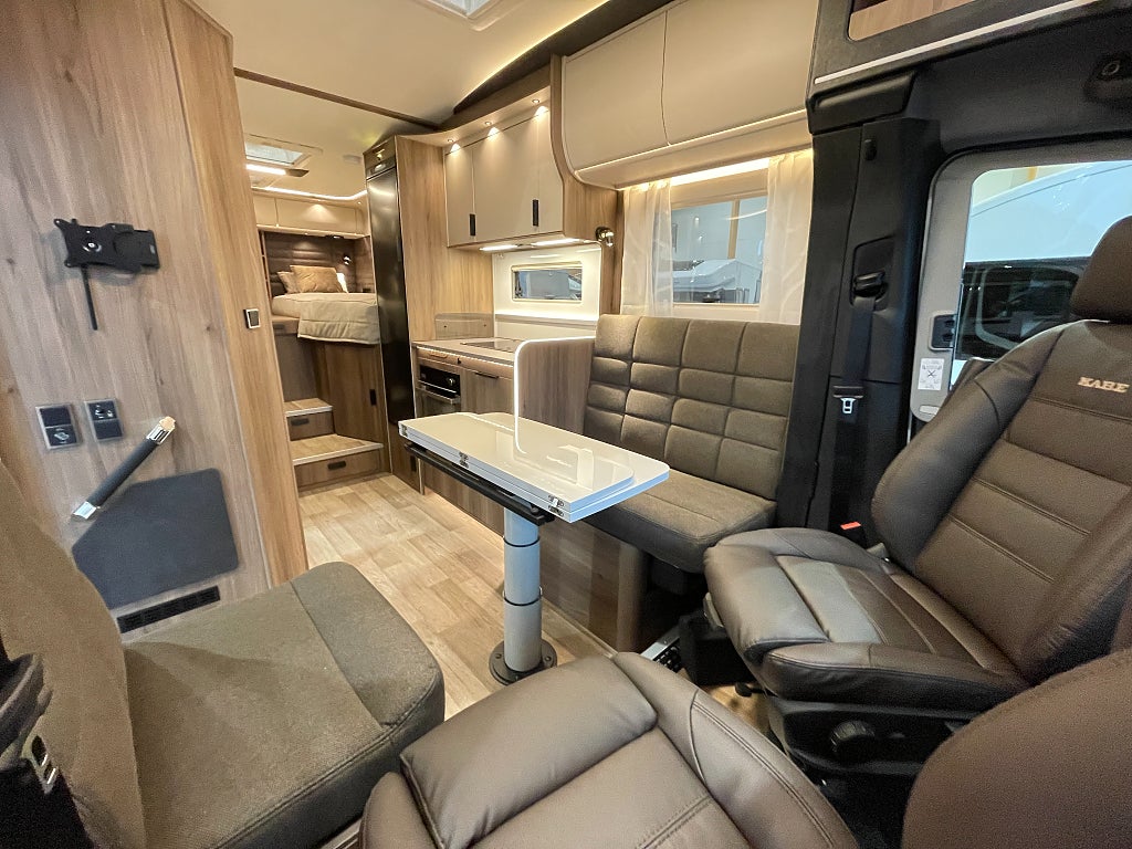 Kabe Novum Compact 720 LGB /B-körkort/ALDE/Mercedes/Face2Face - Kabe