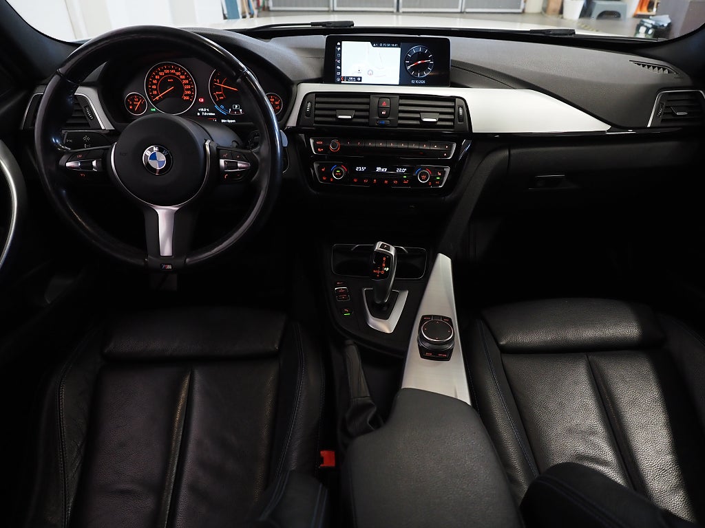 BMW 320d Sedan xDrive 190hk M Sport |Navi|Skinn|Kamera|Drag|