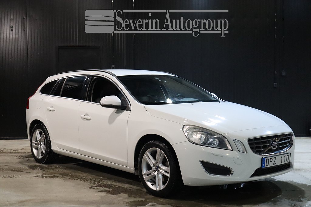 Volvo V60 D4 (163hk) Momentum Skinn