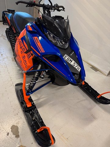 Yamaha SIDEWINDER BTX 153 240hk 