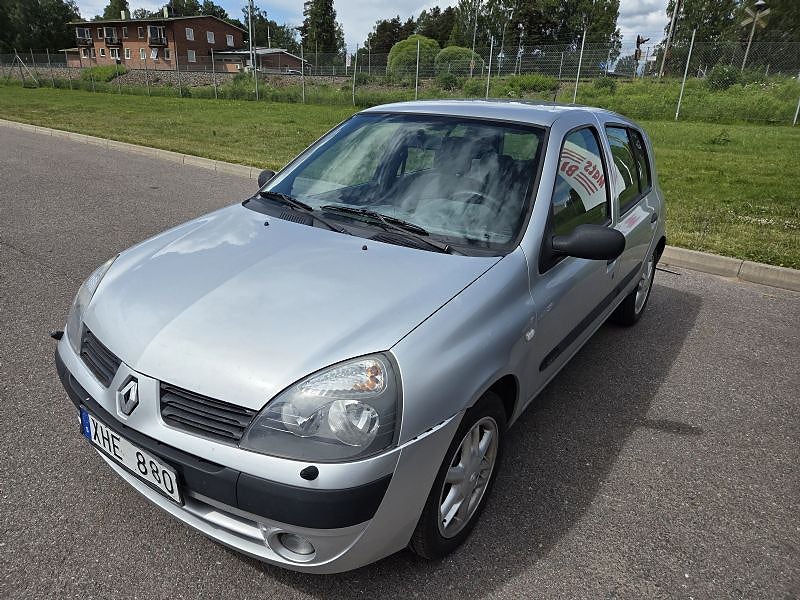 Renault Clio 1,2 5d Manuell 75 Hk