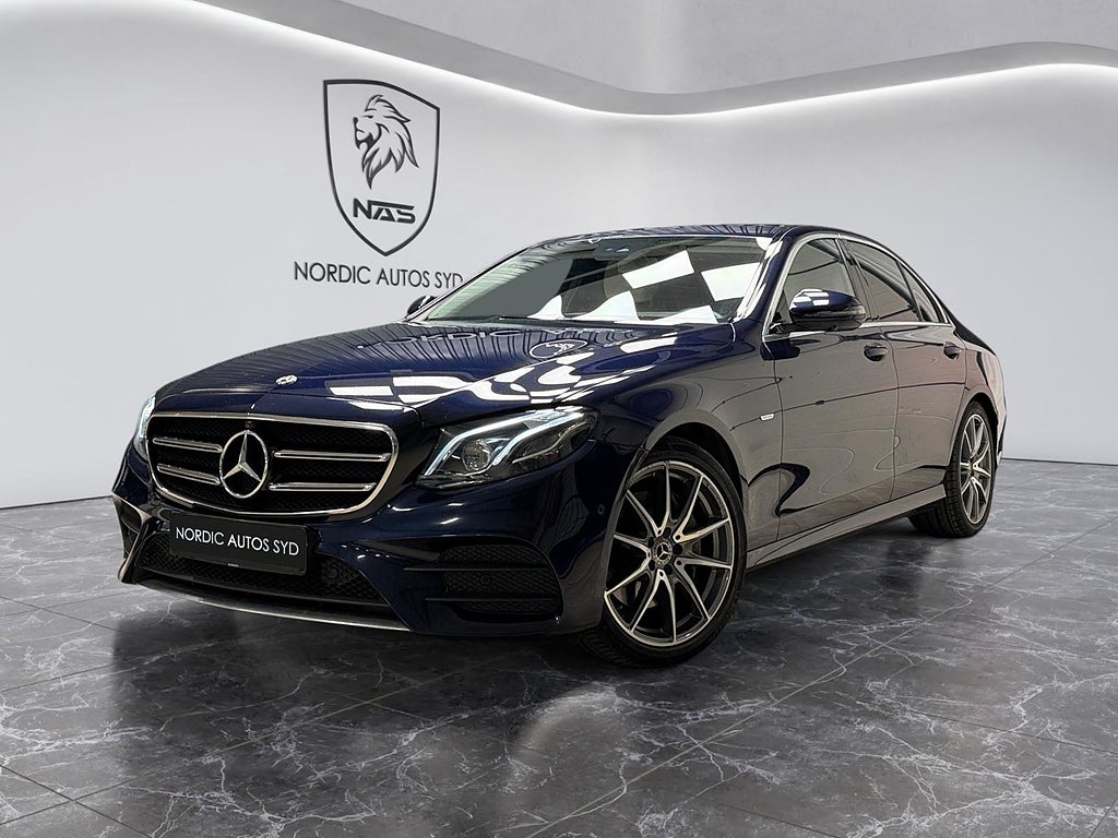 Mercedes-Benz E 220 d / AMG / Widescreen / Carplay / 360°