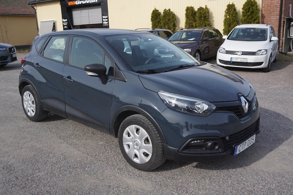 Renault Captur 0.9 TCe M-värmare/8.600 mil
