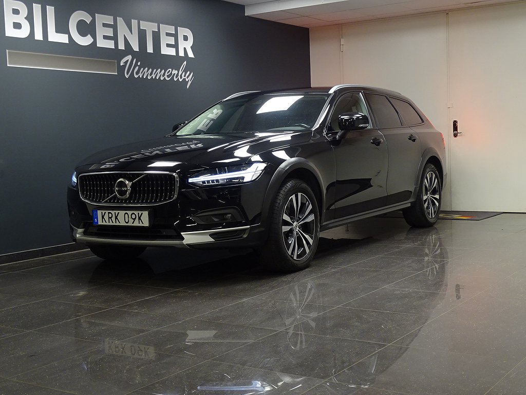 Volvo V90 Cross Country B4 AWD Momentum Drag B-kamera VOC