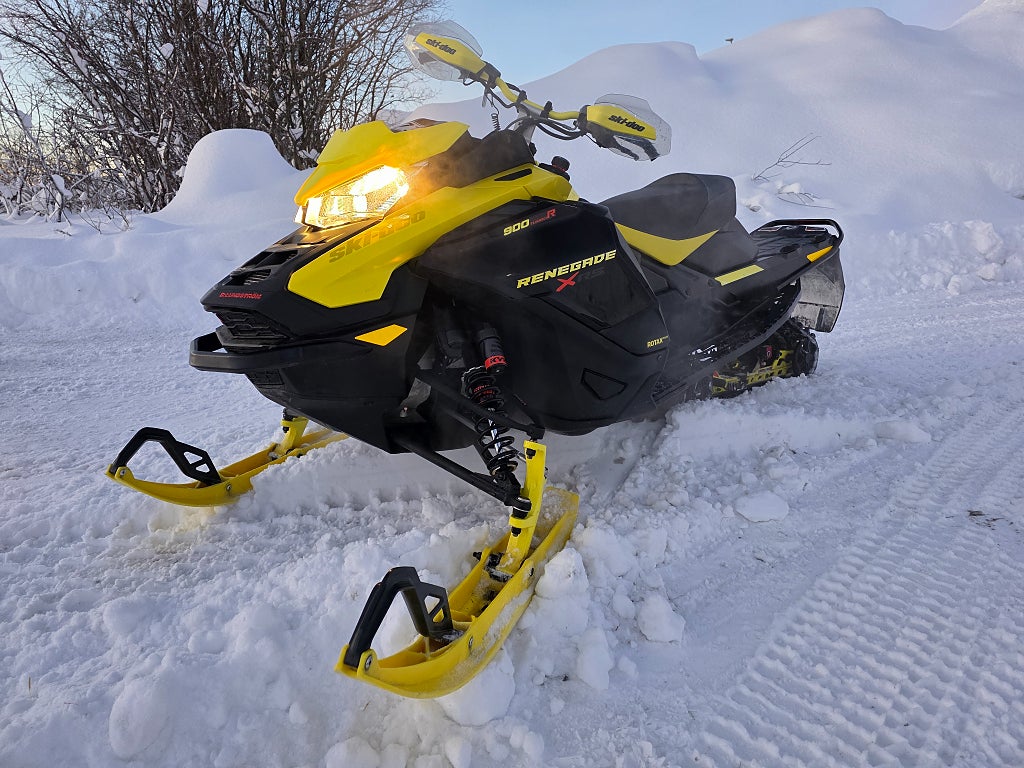 Ski-Doo Renegade X-RS 900 ACE TURBO R  Räntekampanj