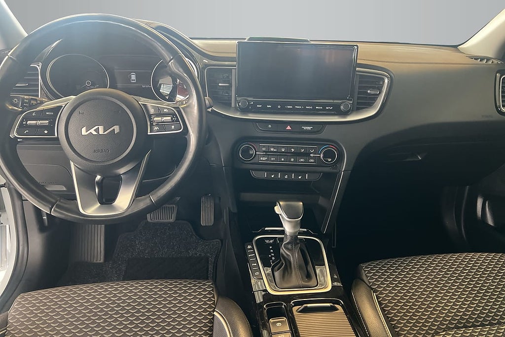 Kia Ceed Plug-in Hybrid DCT 141hk