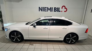 Volvo S90 D5 AWD R-Design Drag Pano Kamera Dvärm GPS VoC SoV