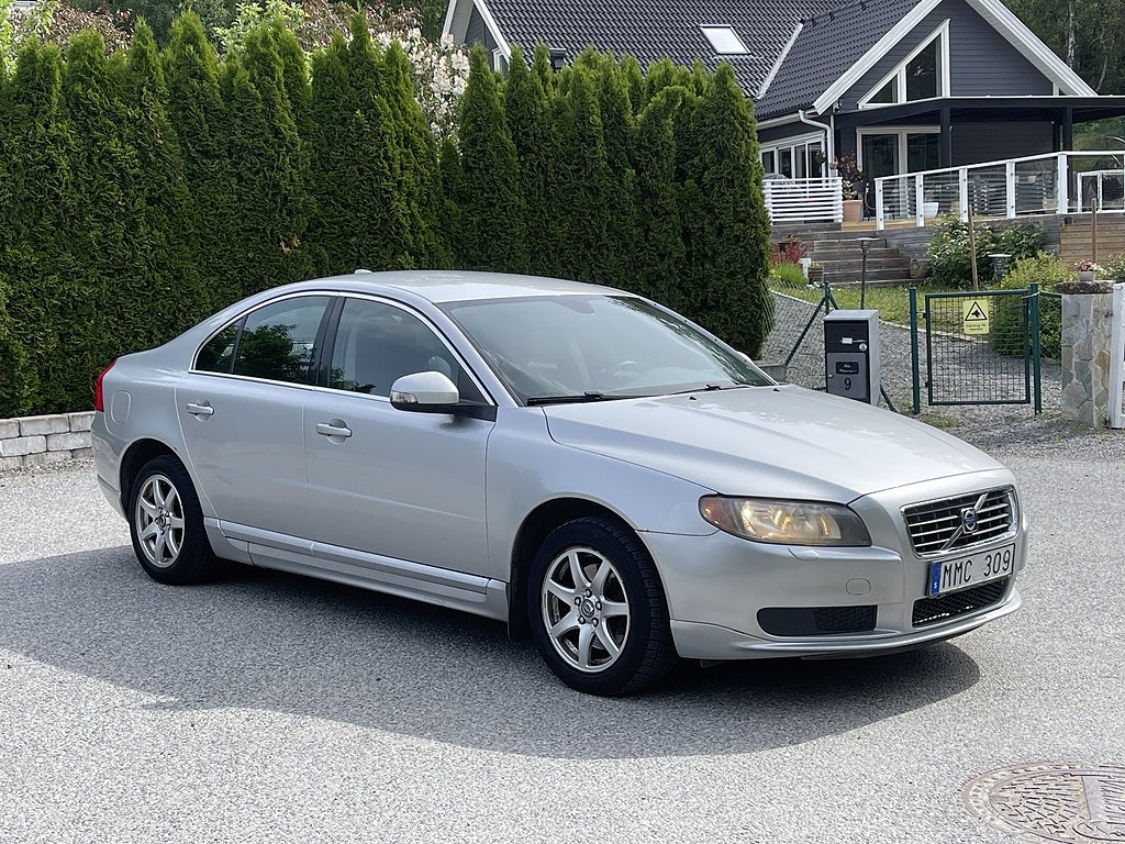 Volvo S80 2.5T Geartronic, 2 brukare, Kinetic, 200hk, 2007