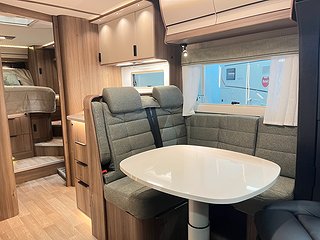 Husbil-halvintegrerad Kabe Travel Master Royal X 780 LQB 12 av 31