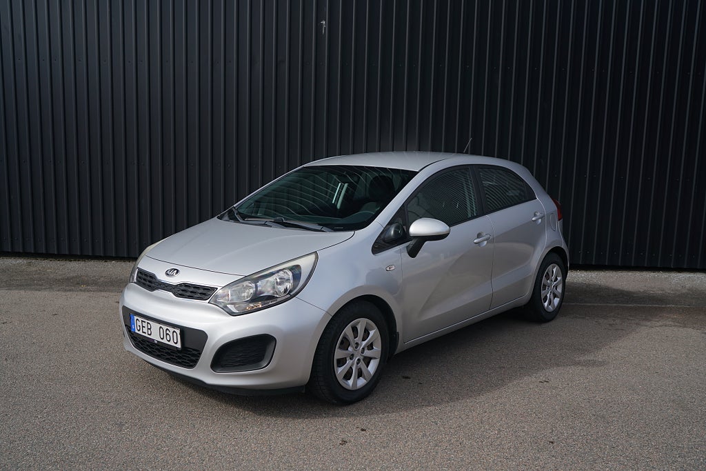 Kia Rio 5-dörrar 1.2 CVVT, Ink garanti!