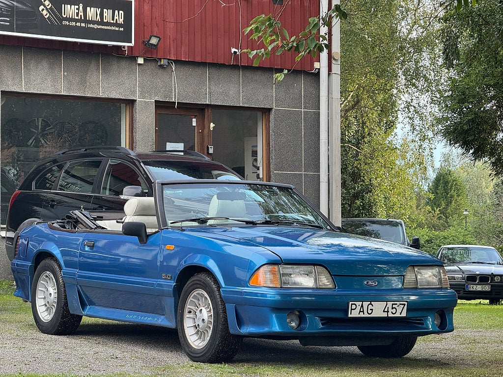 Ford Mustang GT Convertible 1989