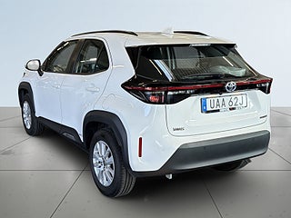 Toyota Yaris Cross Hybrid e-CVT Active S&V-Hjul/Backkamera/Rattvärme/BT – bild 5