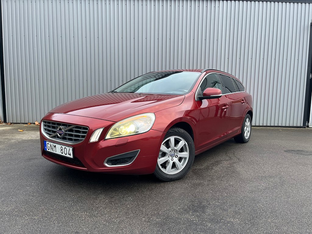 Volvo V60 D3 Momentum 163 HK /Drag/Kam bytt/Nyservad/