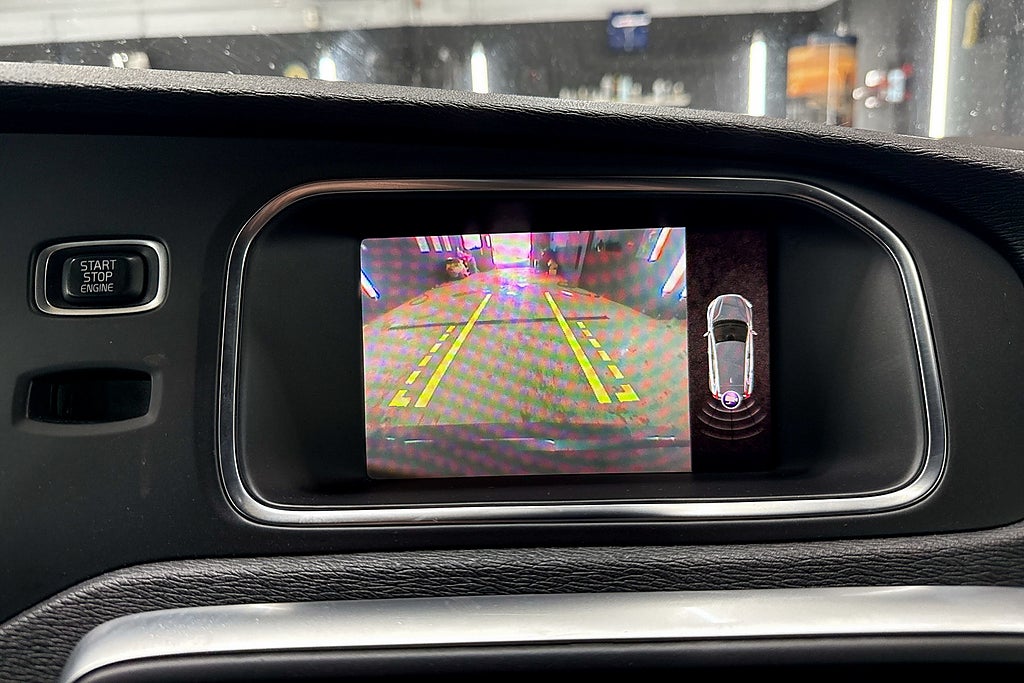 Volvo V40 2018