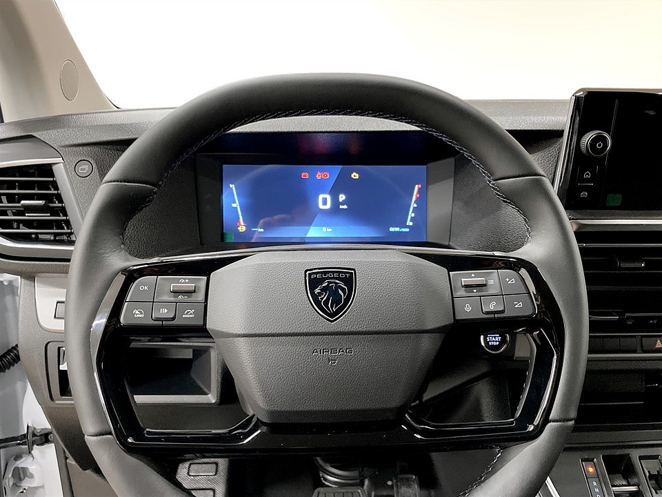 Bild på Peugeot Expert Plus BlueHDi 180hk Aut L3 - Avdragbar moms