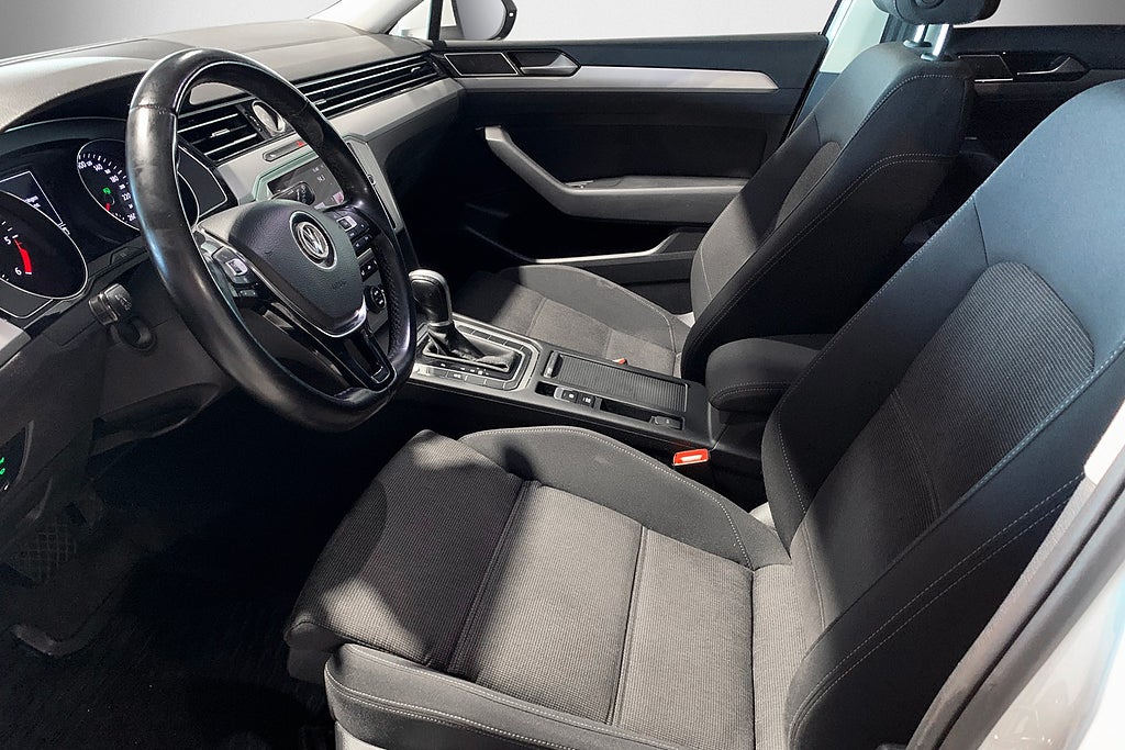 Volkswagen Passat SC 2.0 TDI 150hk | D-Värmare | Drag | Kamera |