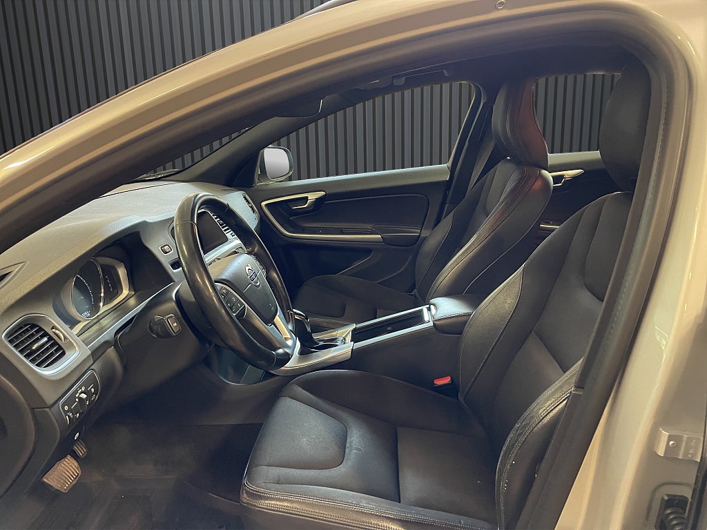 Volvo V60 2018 - miniatyr 9