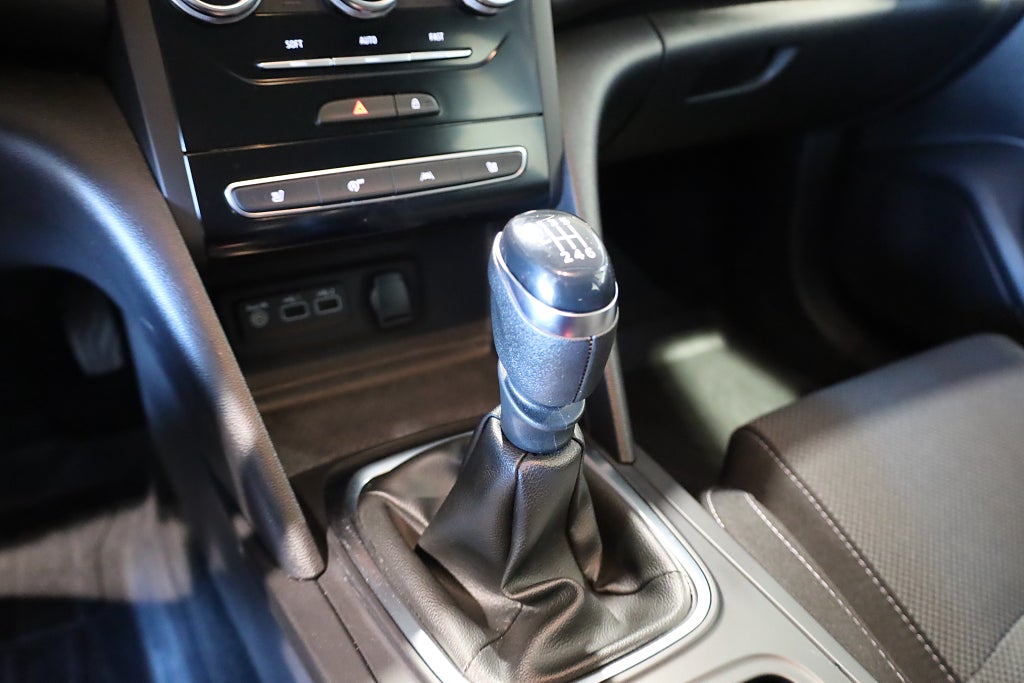 Renault Mégane Sport Tourer 1.3 TCe PhII 140 Equilibre  ST Carplay 2023