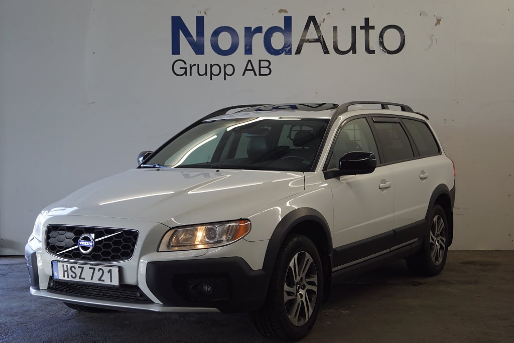 Volvo XC70 D5 AWD AUT TAKLUCKA VOC DRAG NAVI Dynamic Edt PDC S&V-H