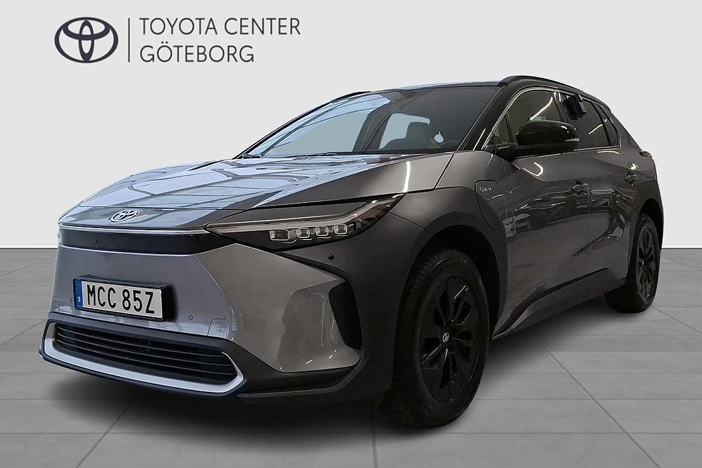 Toyota bZ4X FWD EXECUTIVE 20 JBL, PANORAMAGLASTAK BI-TONE