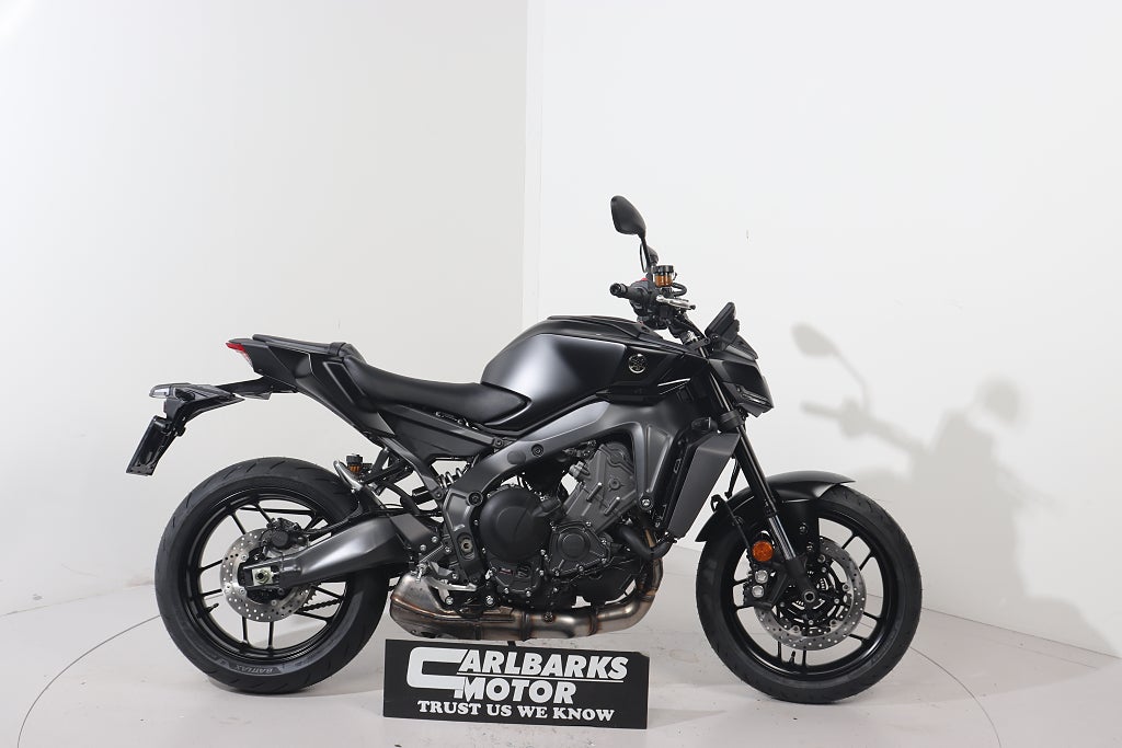 Yamaha MT-09 