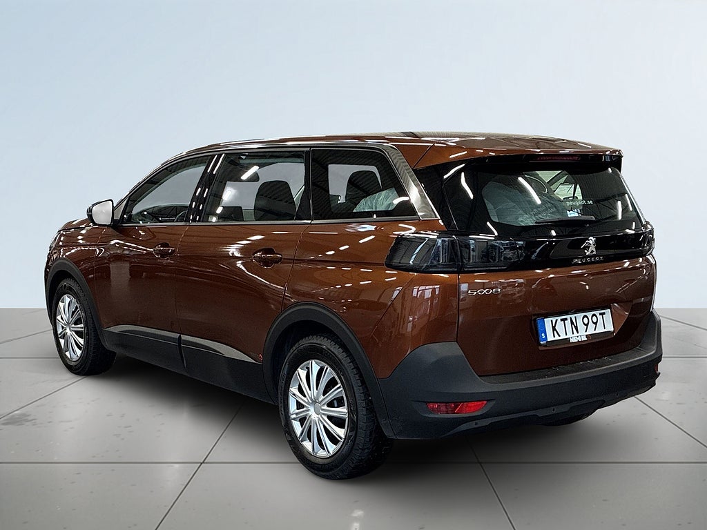 Peugeot 5008 1.2 PureTech 130 EAT /7-SITS/ S&V-Hjul/Backkamera/Psens bakifrån