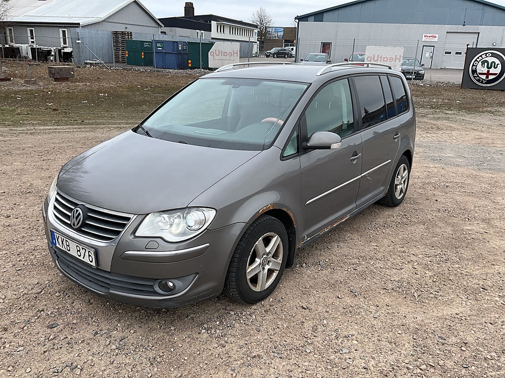 Volkswagen Touran 5-sätes Highline