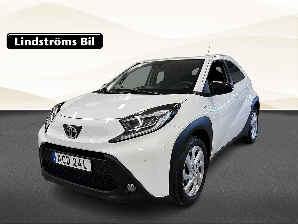 Toyota Aygo Play Comfort & Style 1.0 72hk S&V-Hjul Moms