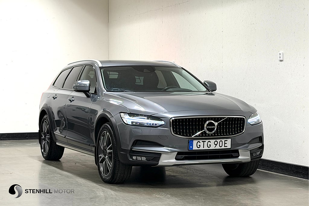 Volvo V90 Cross Country D4 AWD Geartronic Momentum Advanced SE II VOC Drag