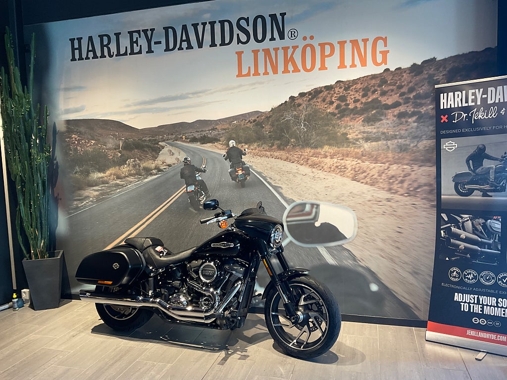 Harley-Davidson SportGlide 