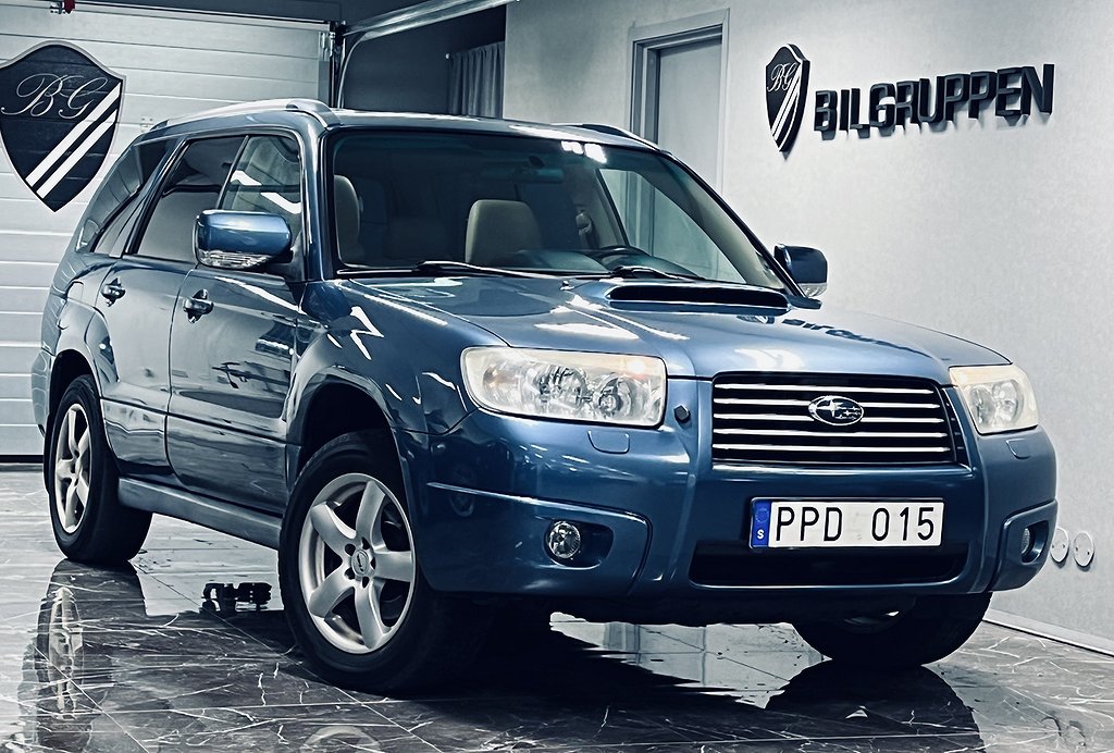 Subaru Forester 2.5 4WD 230hk|Drag|Navi|Värmare|Nybesiktigad