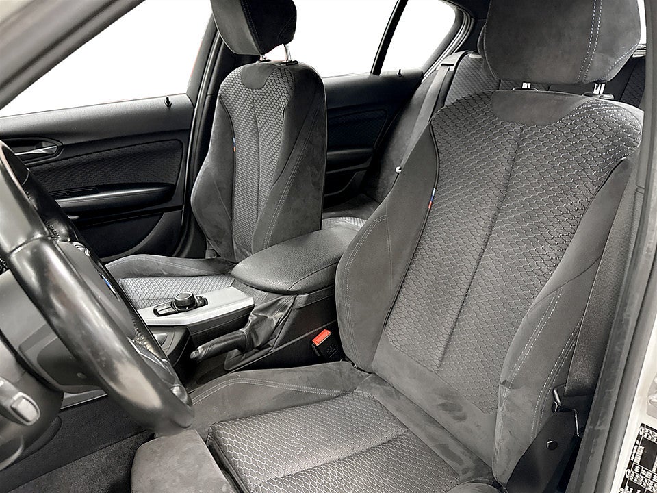 Bild på BMW 118d 5D M-Sport 150hk Aut P-SENSORER