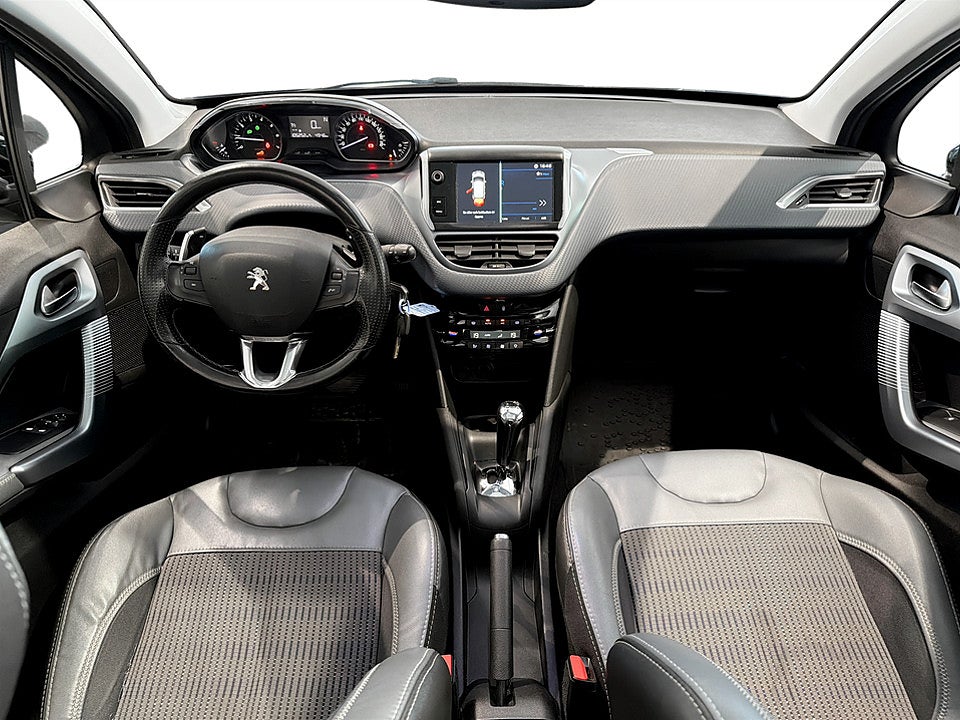 Bild på Peugeot 208 Style 1.2 PT 82hk Aut PANO DRAG